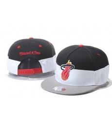 Miami Heat Snapback Cap 24E29